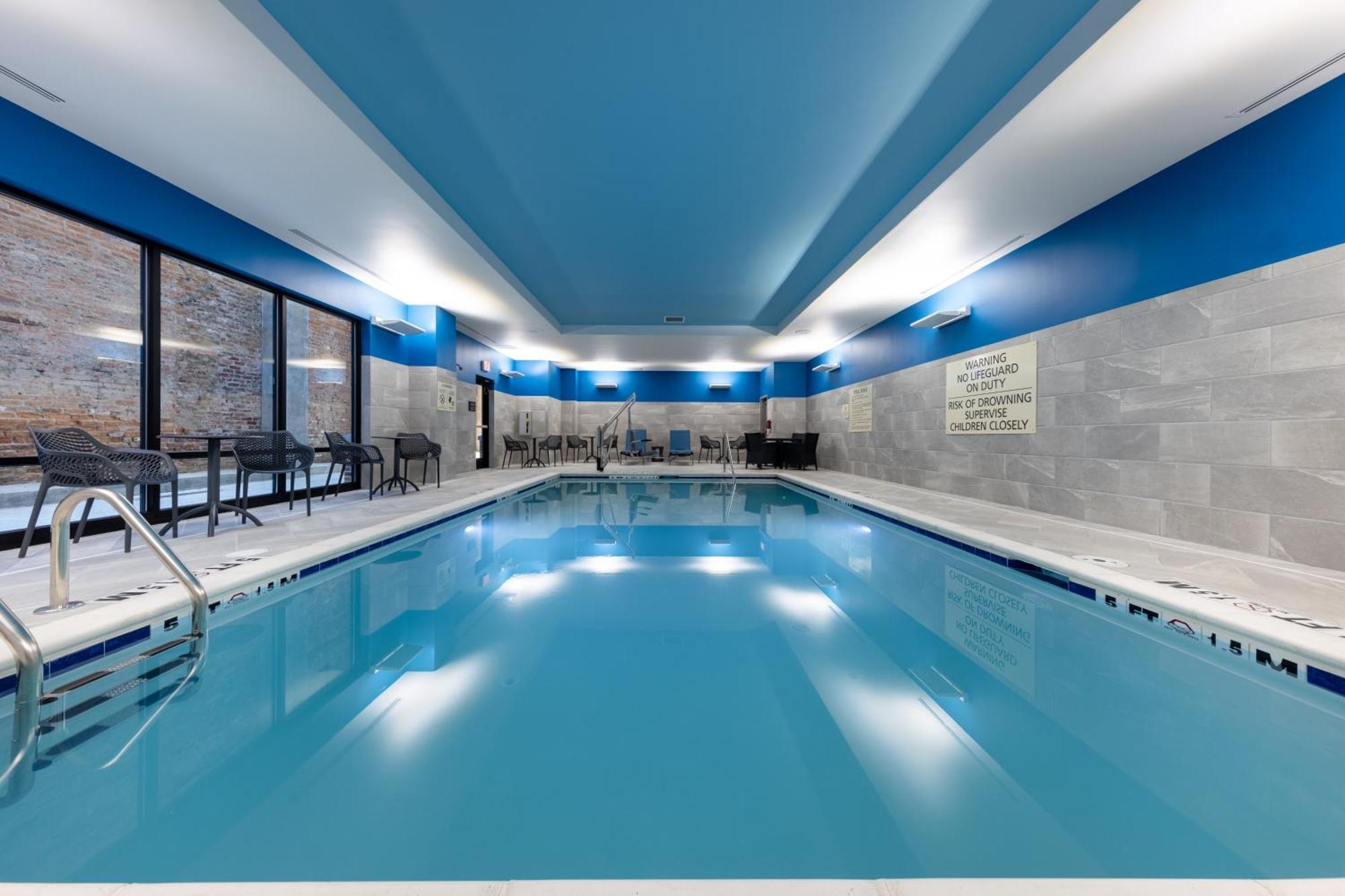 Hampton Inn Columbus Downtown, Ga Екстер'єр фото